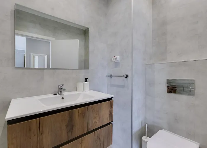 17 - By My Algarve * Portimão