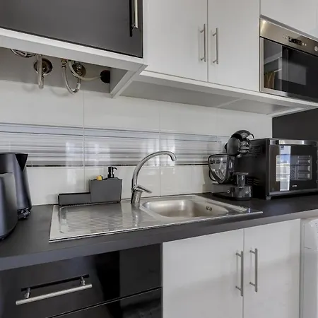 17 - By My Algarve Appartamento Portimão