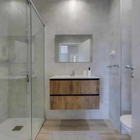 17 - By My Algarve * Портіман